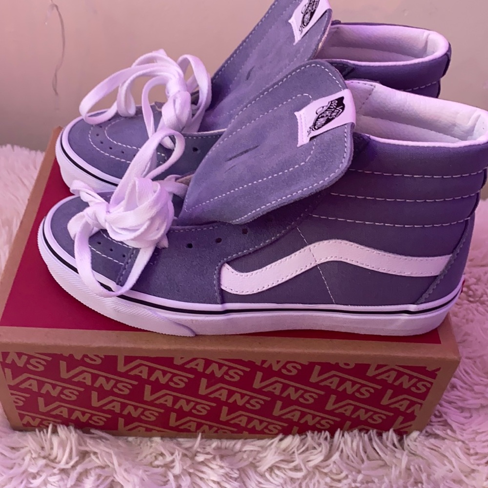 brand new vans high top sneakers
